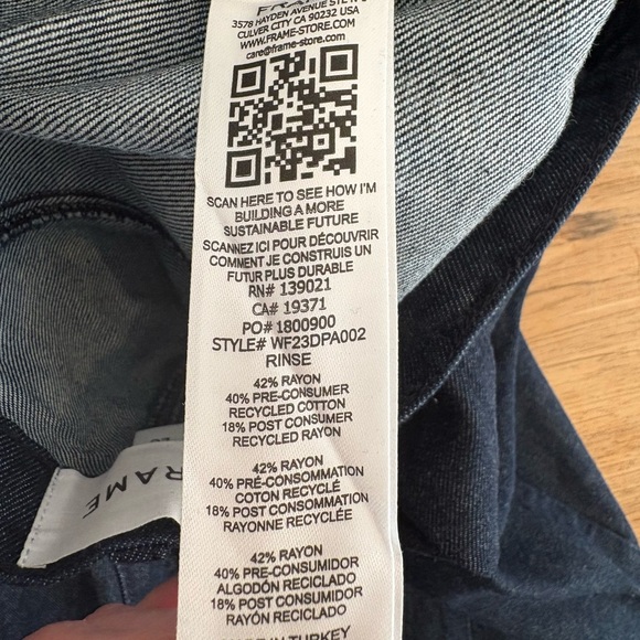 FRAME Denim Women’s 26 Flare High Rise Wide Leg Jeans Slimming Modern Retro Bell - Picture 14 of 16